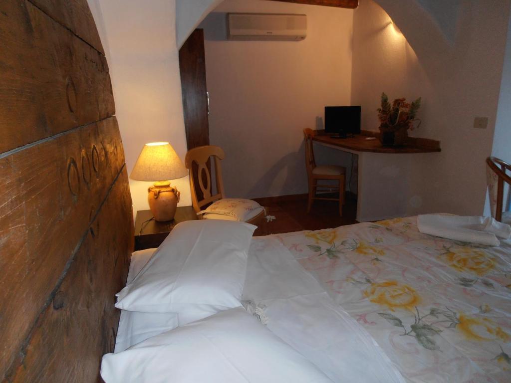 Gasthaus Casa Alianda Telti Zimmer foto