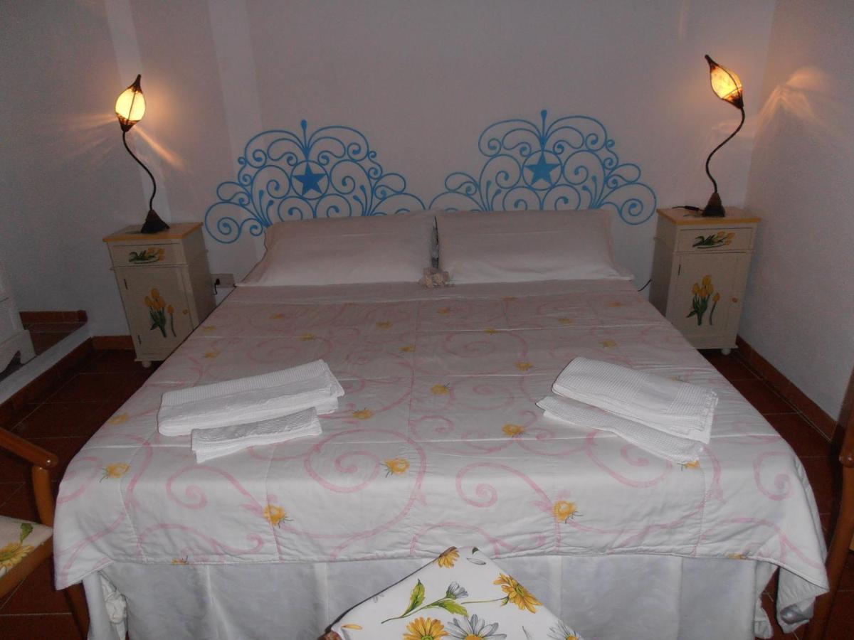 Gasthaus Casa Alianda Telti Zimmer foto